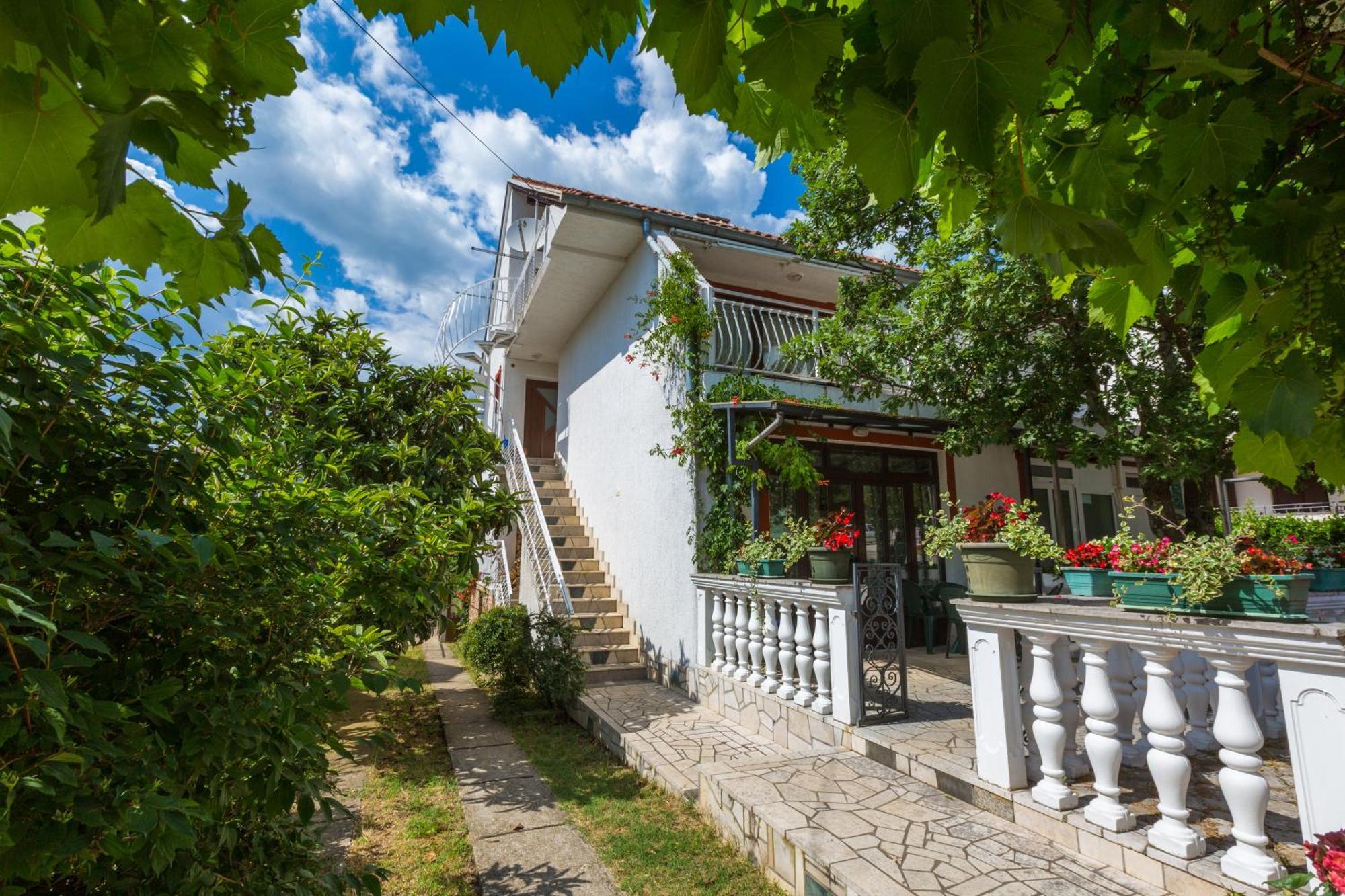 Apartment Dom Jadranovo Luaran gambar